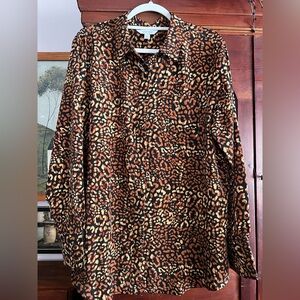 Ladies Nine West animal print button down blouse XL